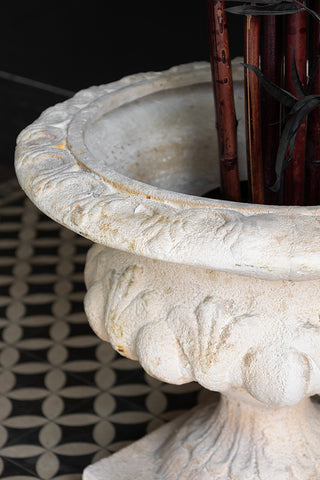 Close-up of the edge of the Classical Stone-Effect Planter.