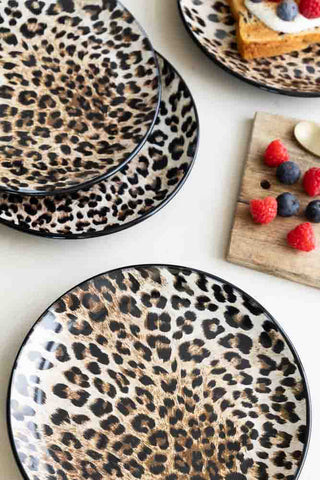 Image of the print on the Set of 4 Natural Leopard Love Side Plates