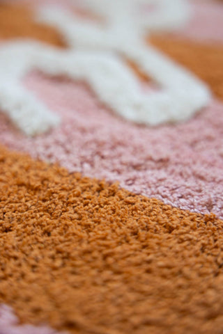 Image of the finish of the Bonjour Bath Mat