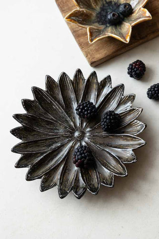 Detail image of the Cocoa Lotus Flower Trinket Dish