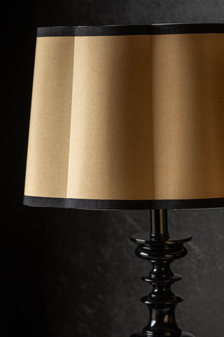 Close-up image of the Parchment & Black Scalloped Lampshade