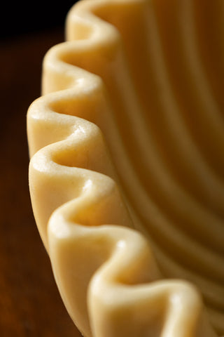 Image of the finish on the Cream Shell Shaped Bowl