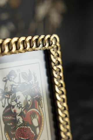 Close-up image of the Gold Chain Rectangle Photo Frame