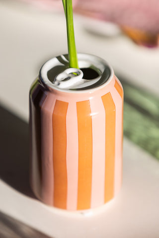 Image of the finish on the Lemonade Can Vase