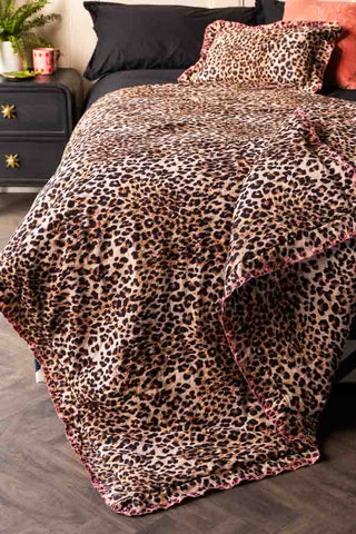 Leopard Print Scalloped Edge Quilt