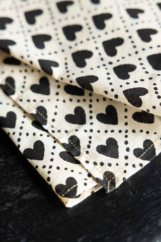 Image of the pattern on the Monochrome Heart Cotton Napkin