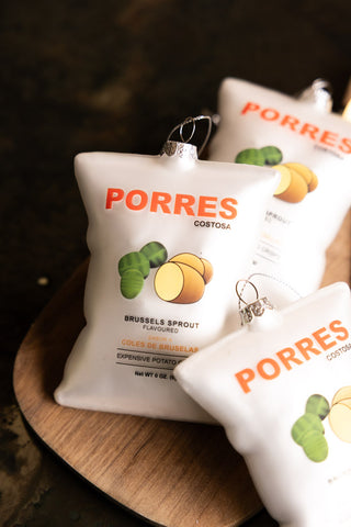 Detail image of the Porres Crisps Glass Christmas Tree Decoration