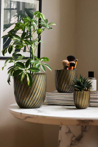 Image of the Set Of 3 Antique Brass Grooved Planters
