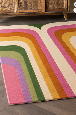 A close up of the The Romy Retro Rug in Pink.