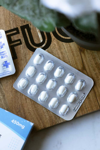 An image of the inside contents of the Wankyhistimine Mints Tin.