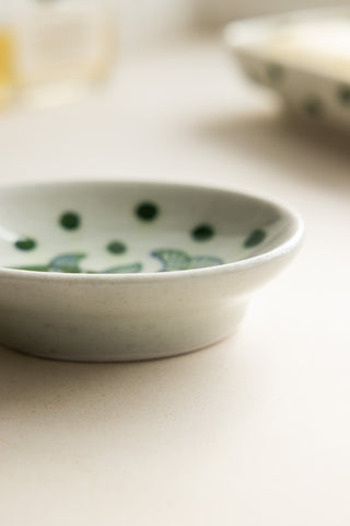Image of the finish for the White & Green Fish Soap Dish