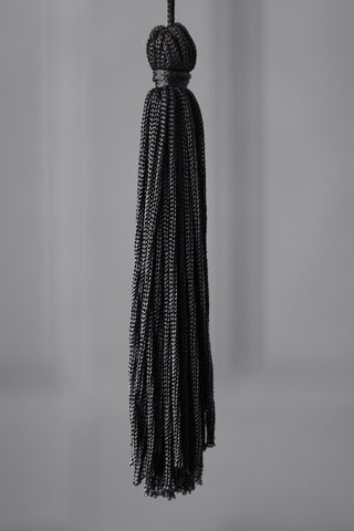 Detail image of the tassel on the Black & Cream Lantern Curved Ceiling Lamp Shade