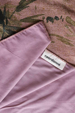 Close-up image of the Cedomin Quilt Tapestry Throw In Rose