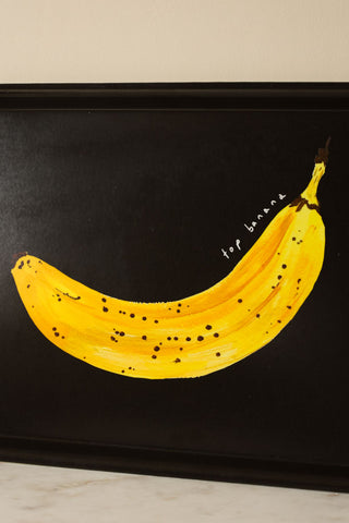 Detail image of the Top Banana Tray. 