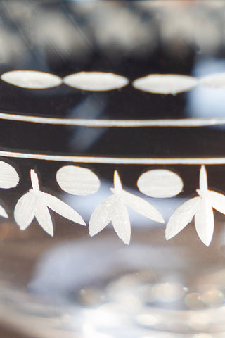 Image of the pattern on the Set Of 2 Vintage Etched Champagne Glasses