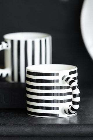 Detail image of the Set Of 2 Monochrome Stripey Mugs