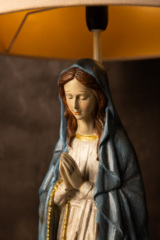 Close-up of the Antique-Style Santa Maria Table Lamp.