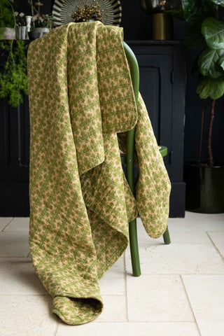 Image of the Beautiful Green Patterned Cotton Quilt