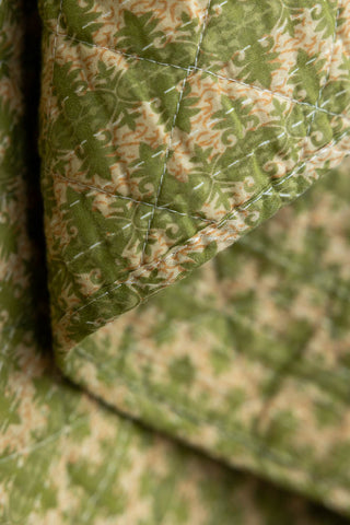 Detail image of the Beautiful Green Patterned Cotton Quilt