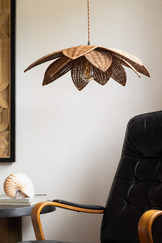 Image of the Beautiful Rattan Flower Easyfit Shade