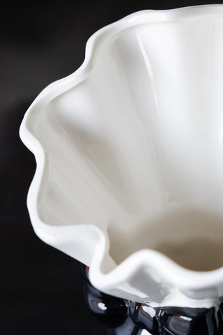Image of the finish on the Black Bow Flower Vase