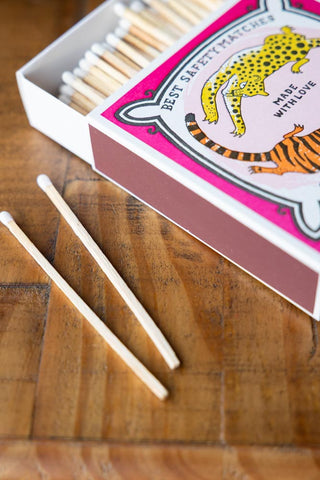 Detail image of the Chasing Cats Matches