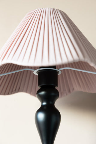 Detail image of the Curved Table Lamp With Pink Pleated Lampshade
