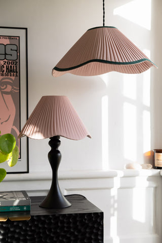 Image of the Curved Table Lamp With Pink Pleated Lampshade in a room setting