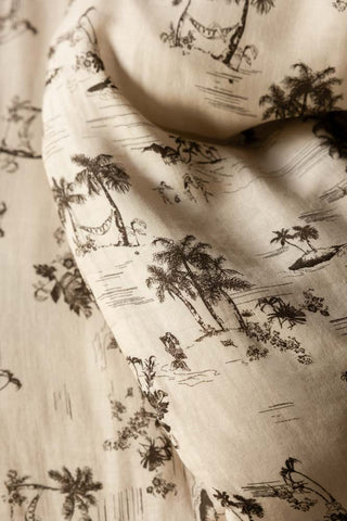 A closer look at the pattern of the Desert Island Cotton Muslin Bedding Set 