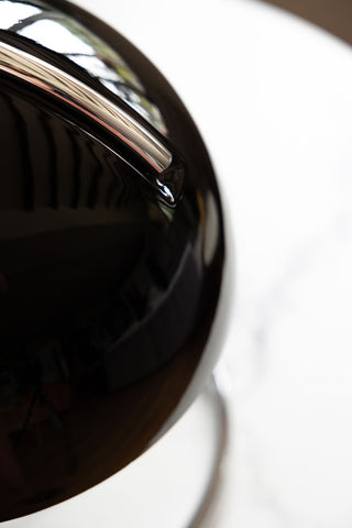 Detail image of the Retro Black Glass Table Lamp