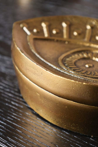 Image of the finish for the Gold Mystic Eye Trinket Box