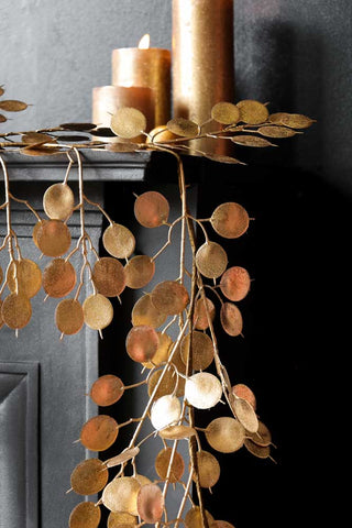Image of the Gold Silver Dollar Christmas Garland