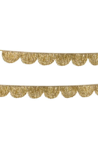 Cutout image of the Gold Tinsel Scalloped Decorative Garland.