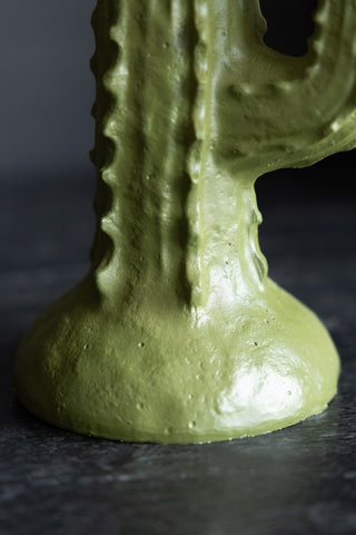 Image of the finish on the Green Cactus Ornament