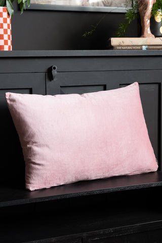 Image of the HKLIVING Dusky Pink Velvet Cushion