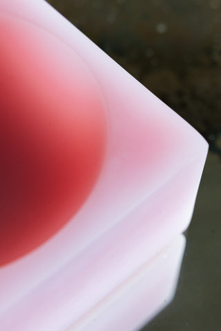 The corner of the HKLIVING Pink Modernist Cube Ornament. 