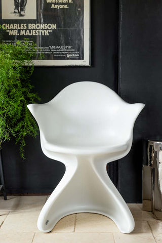 Lifestyle image of the HKliving Cream Dining Chair