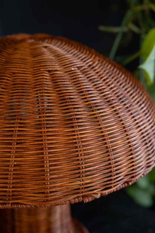 Detail image of the HKliving Rattan Toadstool Table Lamp.