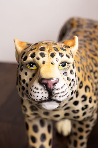 Close-up image of the Large Leopard Statue