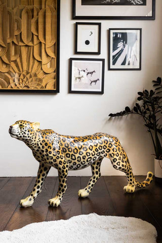 Detail image of the Large Leopard Statue