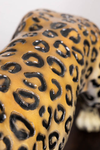 Image of the Large Leopard Statue