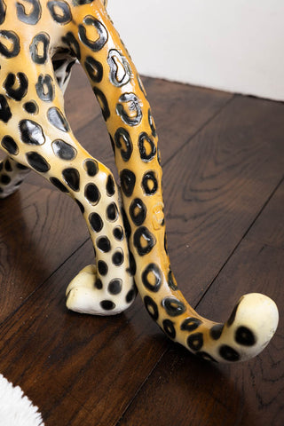 Image of the pattern on the Large Leopard Statue