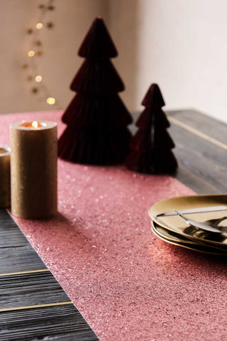 Detail image of the Luxe Pink Glitter Table Runner