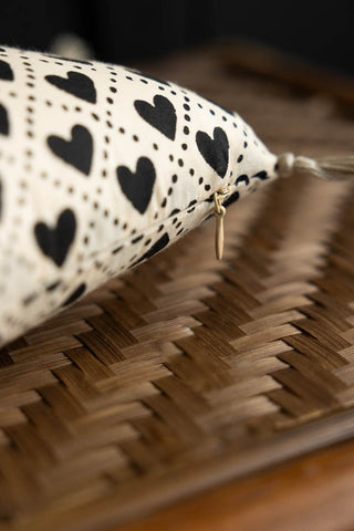 Image of the zip on the Mini Monochrome Heart Cotton Cushion