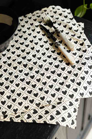 Image of the finish of the Monochrome Heart Cotton Napkin