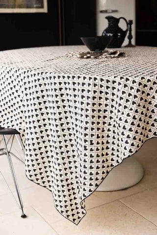 Lifestyle image of the Monochrome Heart Cotton Tablecloth