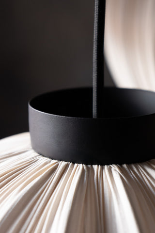 Detail image of the Natural Pleated Cluster Ceiling Light