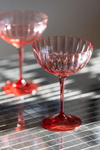 Image of the colour for the Pink Champagne Glass