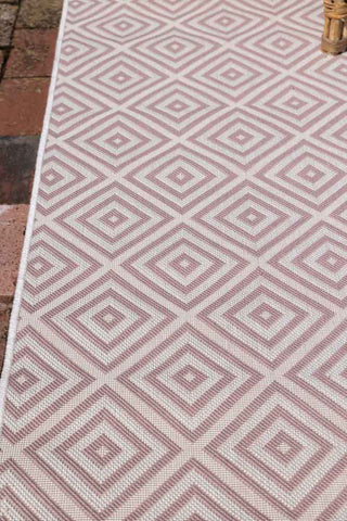 Detail image of the Pink Diamond Indoor/Outdoor Garden Rug - 3 Sizes Available