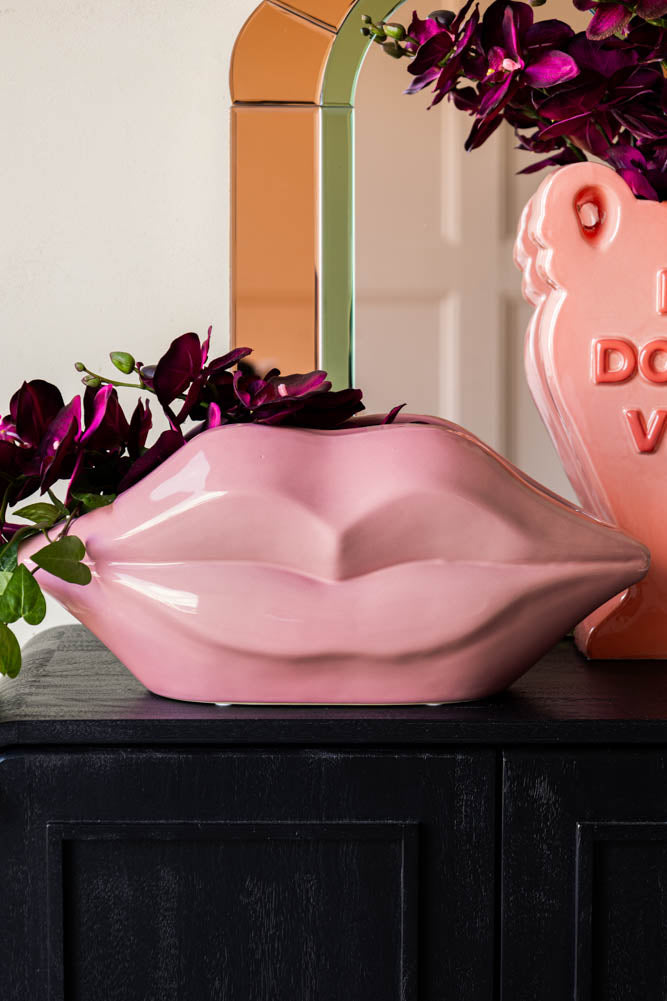 lips plant pot Pink Lips Indoor Planter